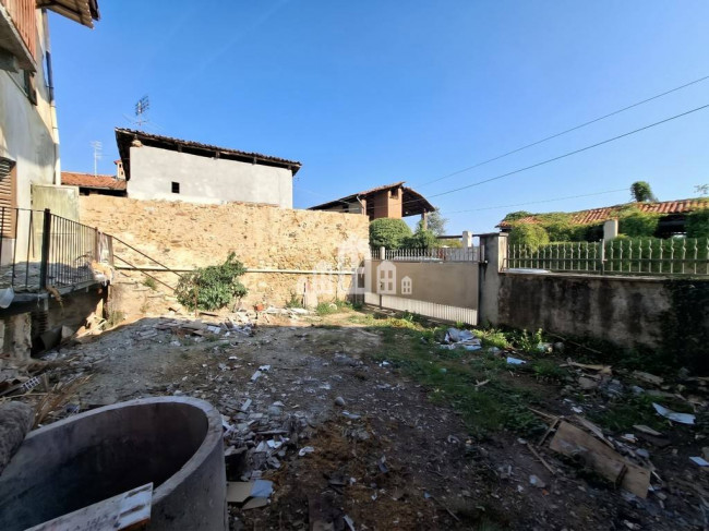 Half-duplex for sale in Valperga