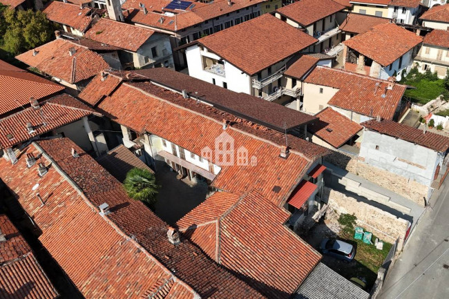 Half-duplex for sale in Valperga