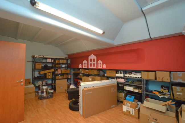 Retail space for sale in Valperga