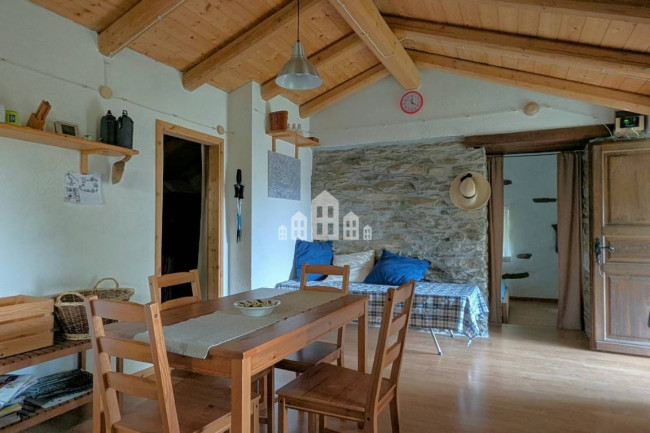 Baita in vendita a Traversella