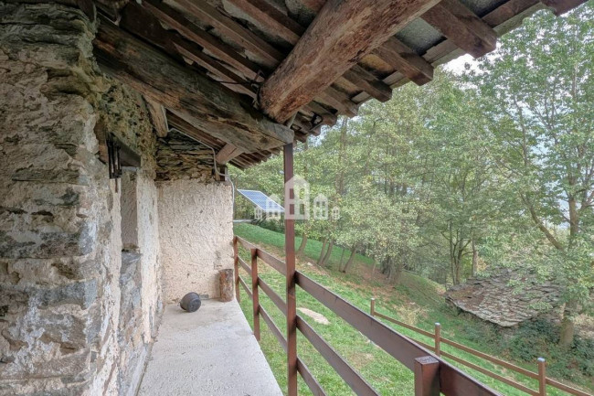 Baita in vendita a Traversella