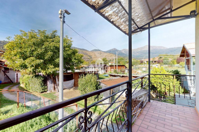 Duplex for sale in Forno Canavese