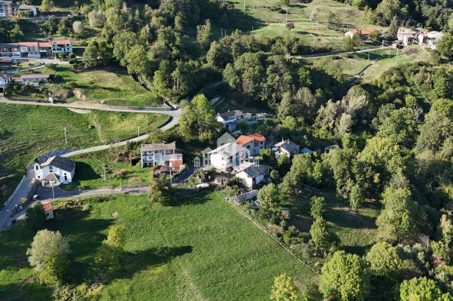 Casa semindipendente in vendita a Chiesanuova