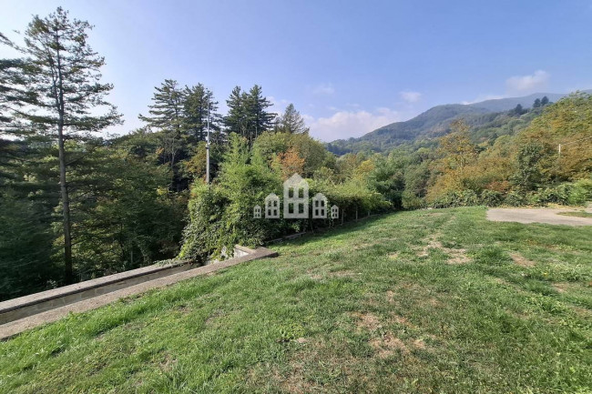 Casa semindipendente in vendita a San Colombano Belmonte