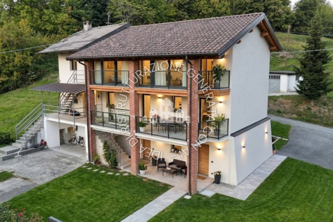 Casa semindipendente in vendita a San Colombano Belmonte