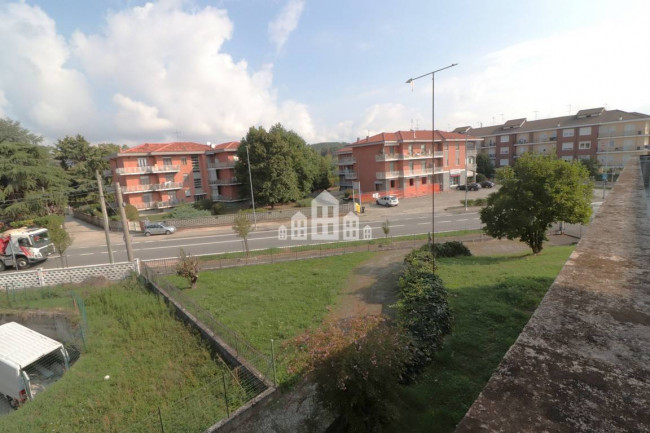Casa indipendente in vendita a Romano Canavese