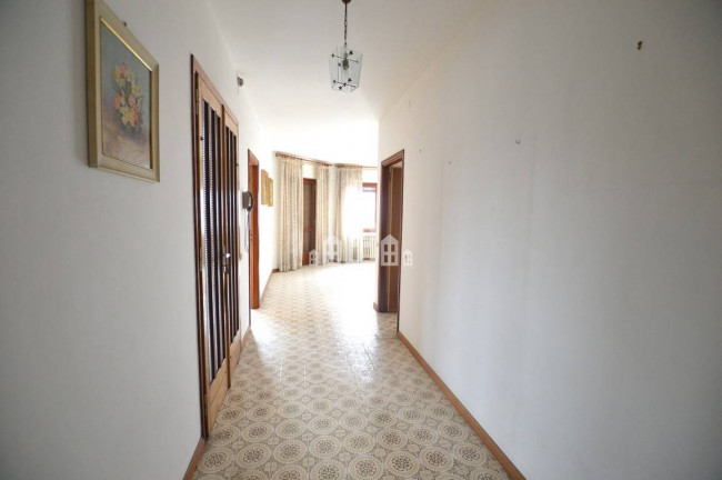 Appartamento in vendita a Andrate