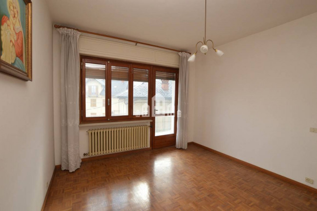 Appartamento in vendita a Andrate