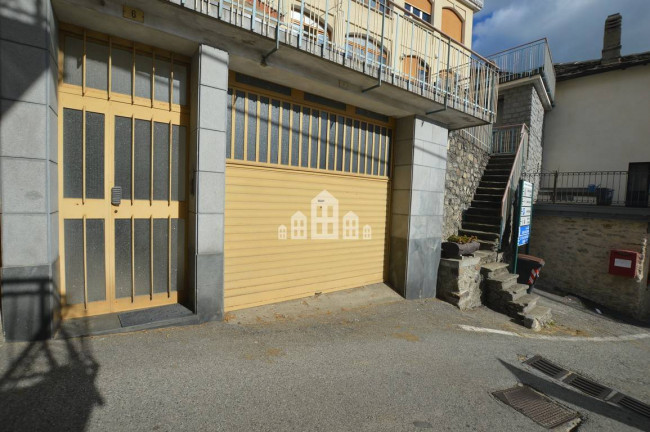 Appartamento in vendita a Andrate
