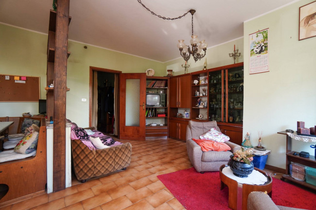 Appartamento in vendita a Rivara