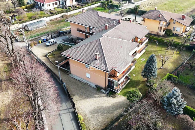 Appartamento in vendita a Rivara