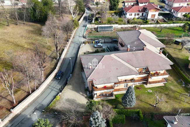 Appartamento in vendita a Rivara