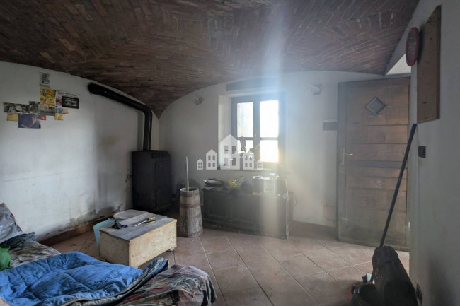 Casale in vendita a Rueglio
