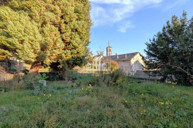 Casa semindipendente in vendita a Valchiusa