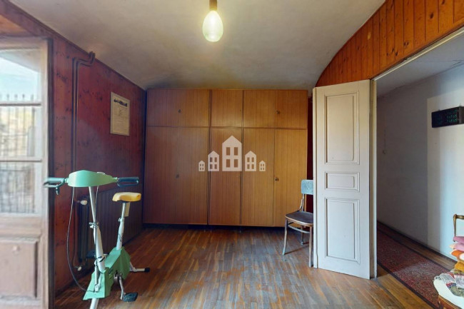 Casa semindipendente in vendita a Valchiusa