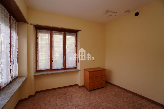 Casa indipendente in vendita a Ribordone