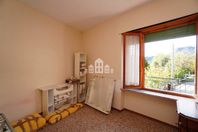 Casa indipendente in vendita a Ribordone