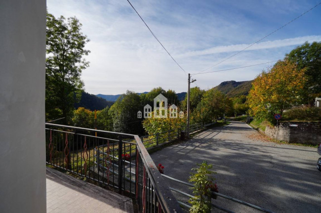 Casa indipendente in vendita a Ribordone