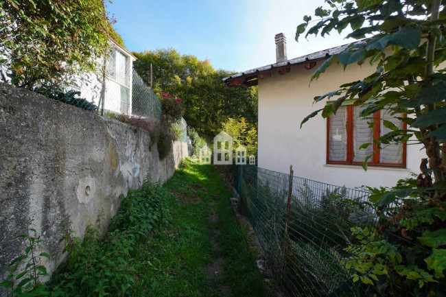 Casa indipendente in vendita a Ribordone