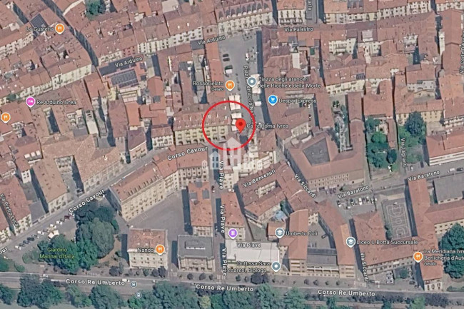 Attività commerciale in vendita a Ivrea