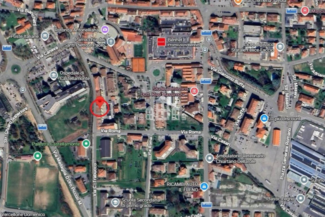 Locale commerciale in vendita a Castellamonte