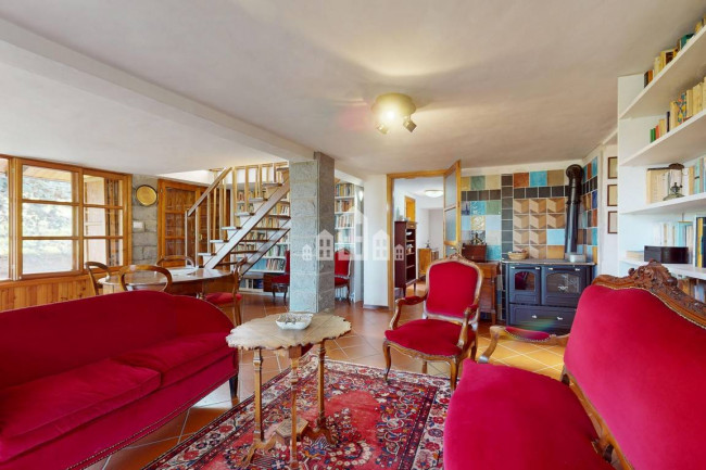Villa in vendita a Castelnuovo Nigra