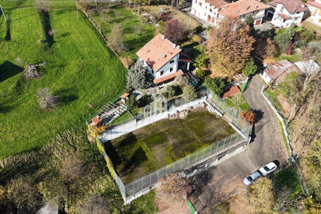 Villa in vendita a Castelnuovo Nigra