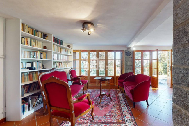 Villa in vendita a Castelnuovo Nigra