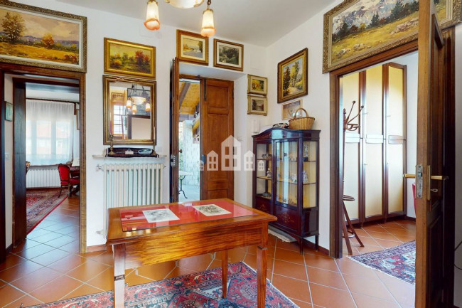 Villa in vendita a Castelnuovo Nigra