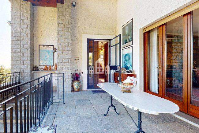 Villa in vendita a Castelnuovo Nigra