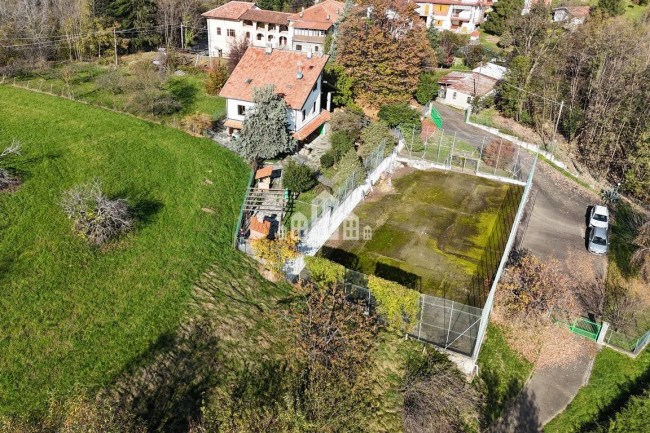 Villa in vendita a Castelnuovo Nigra