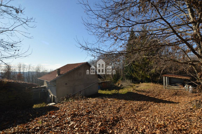 Casa indipendente in vendita a Vistrorio