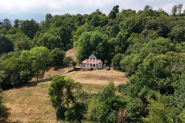 Rustico in vendita a Val di Chy