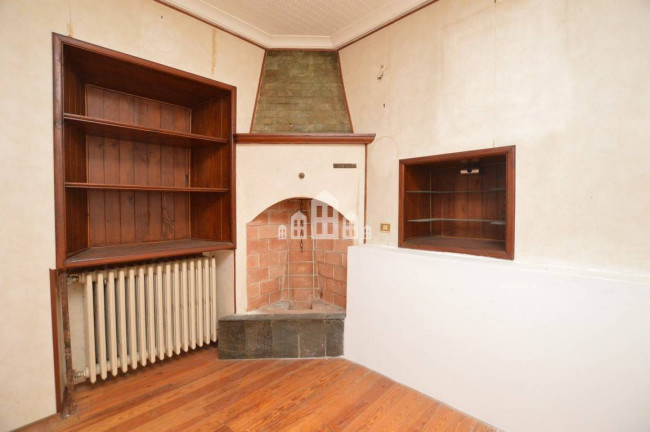 Casa semindipendente in vendita a Parella