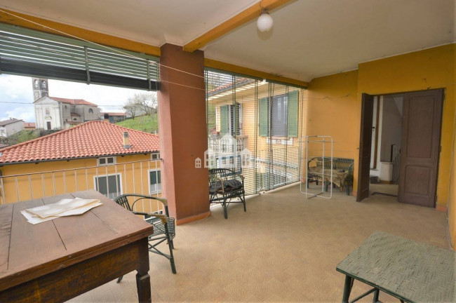 Casa semindipendente in vendita a Parella