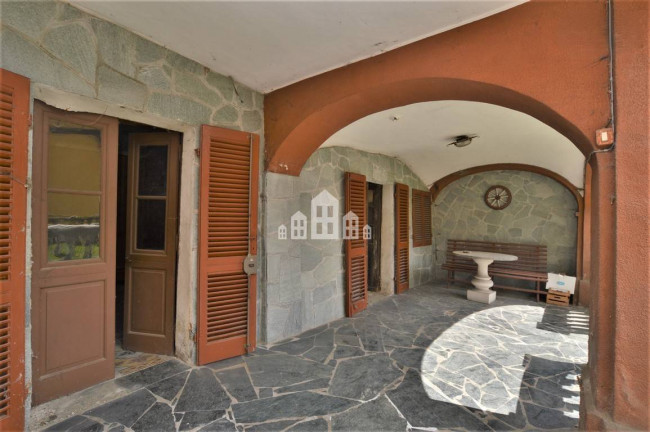 Casa semindipendente in vendita a Parella