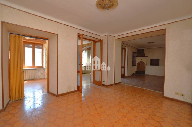 Casa semindipendente in vendita a Parella