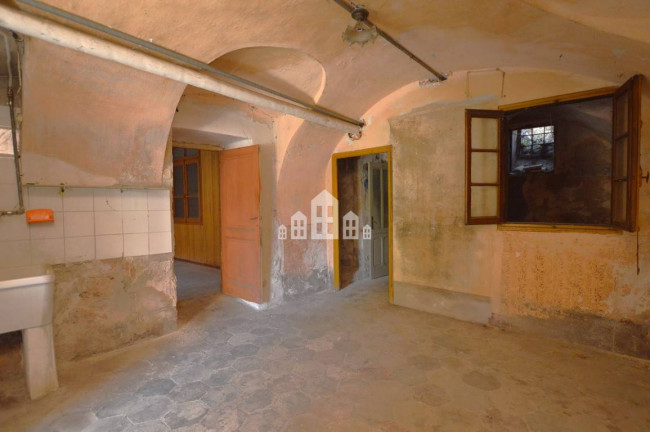 Casa semindipendente in vendita a Parella