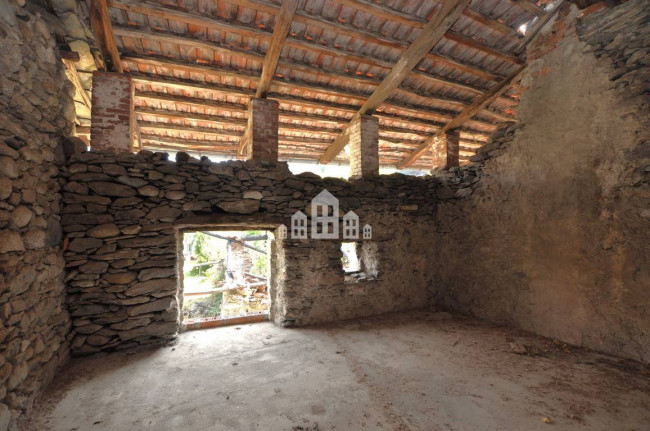 Fixer-upper for sale in Cuorgnè