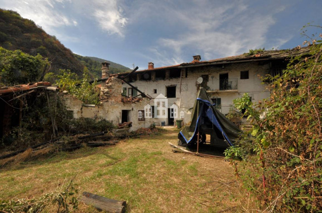 Fixer-upper for sale in Cuorgnè