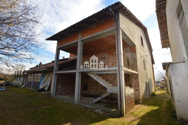 Rustico in vendita a Castellamonte