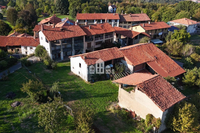 Half-duplex for sale in Castellamonte