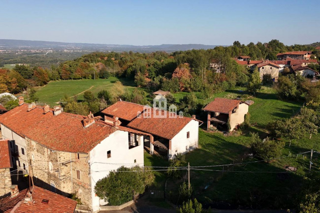 Half-duplex for sale in Castellamonte