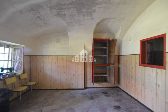 Half-duplex for sale in Castellamonte