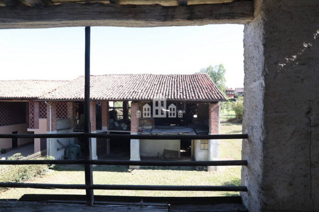 Half-duplex for sale in Castellamonte