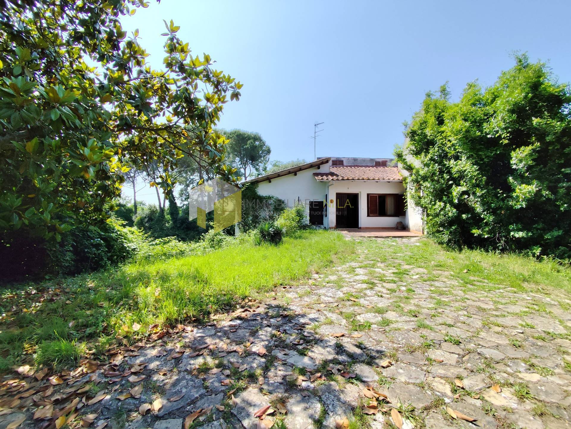 Villa in vendita a Pisa