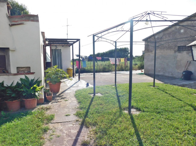 Casa indipendente in vendita a San Giuliano Terme (PI)