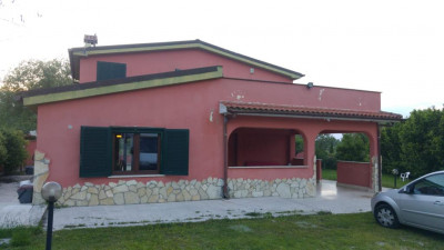 Villa in Affitto a Palombara Sabina