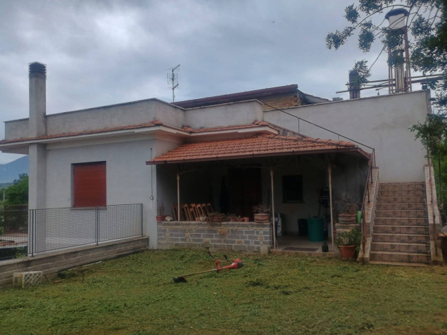Casa singola in Vendita a Marcellina