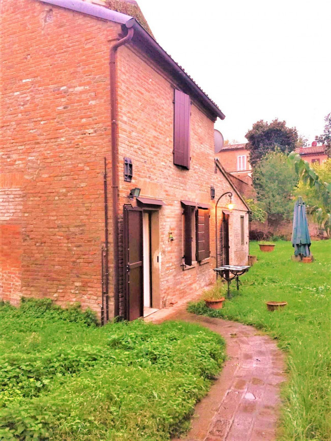 Casa singola in Affitto a Ferrara